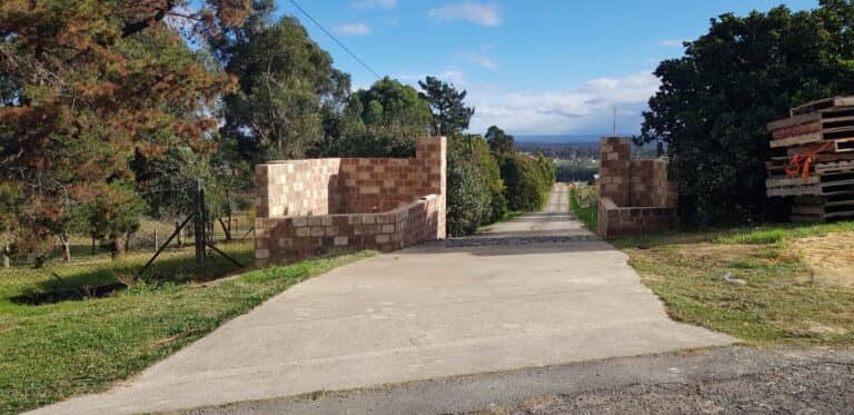 front gate mt vernon